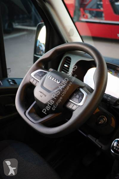 Furgoneta Iveco