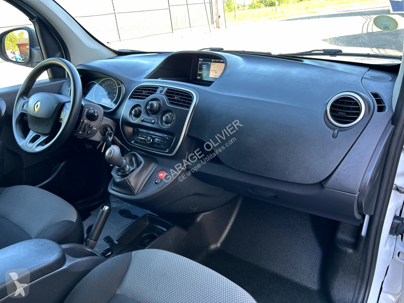 Véhicule utilitaire Renault Maxi Grand Volume...