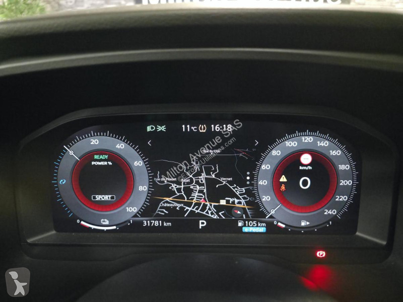 Samochód dostawczy Nissan QASHQAI 1.5 e-Power -...