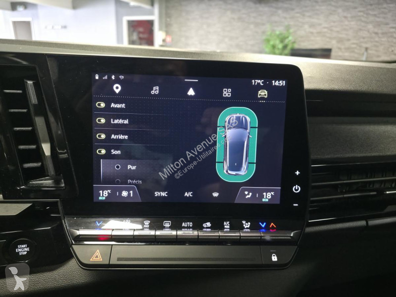 Samochód dostawczy Renault AUSTRAL 1.2 Mild...