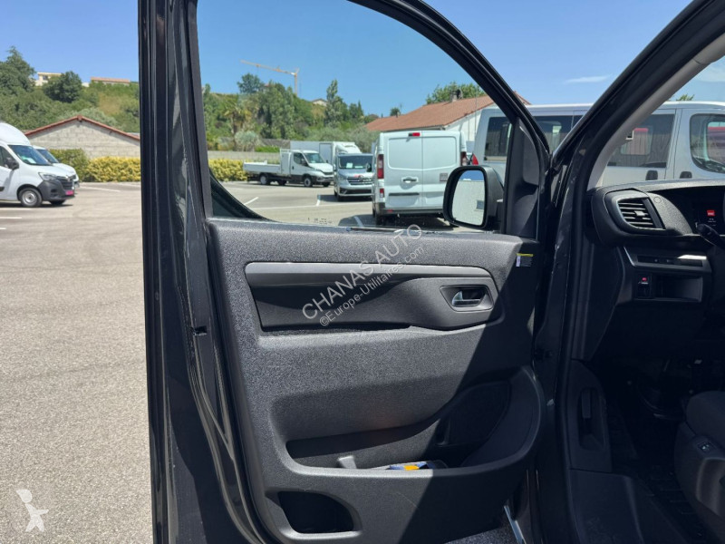 عربة نفعية Opel M Diesel 180 Automatique...