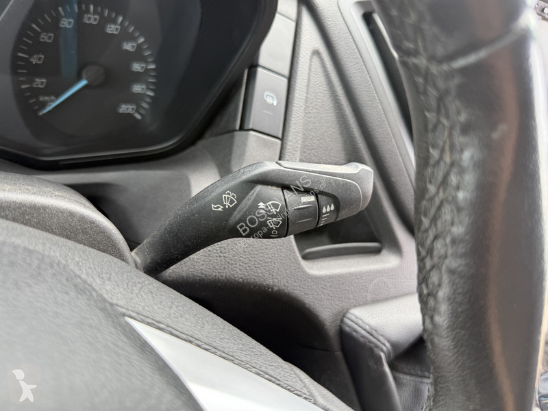 Véhicule utilitaire Ford 2.0 TDCI 130PK L2H2...