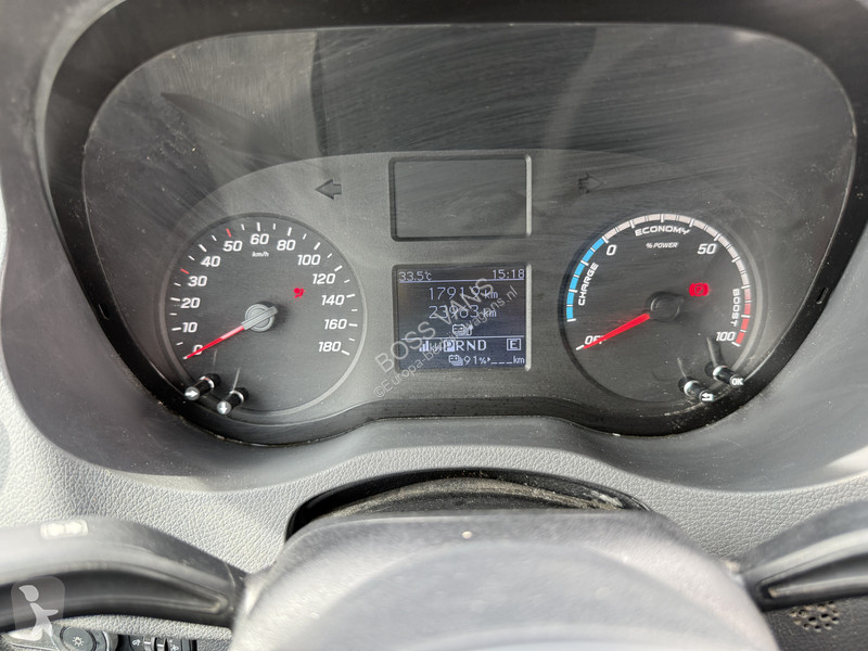 عربة نفعية Mercedes L2H2 55 kWh L2H2 Elektrisch...