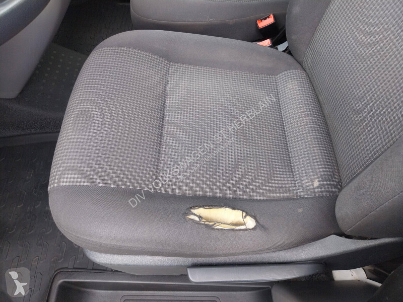Комерційні автомобілі Volkswagen TRANSPORTER...
