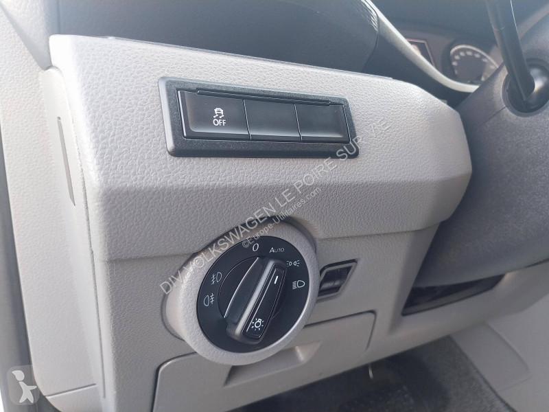 Volkswagen TRANSPORTER 6.1 VAN L1H1 2.0 TDI...