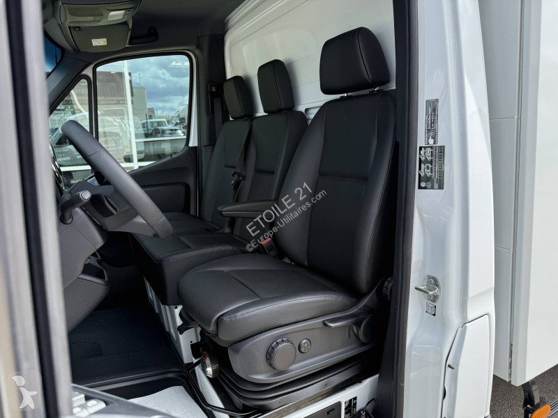 Furgoneta Mercedes SPRINTER CHASSIS CAB 517 CDI...