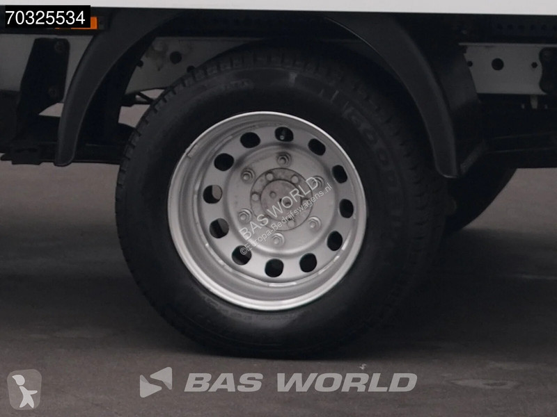 عربة نفعية Ford 130pk Laadklep Dubbellucht...