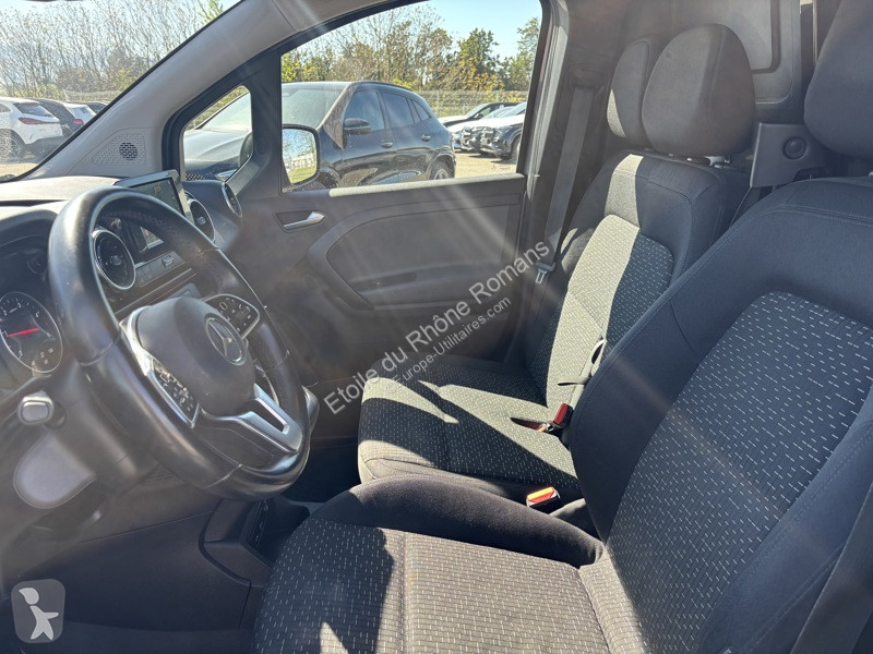 Veicolo commerciale Mercedes 112 CDI Fourgon...