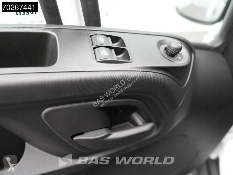 Furgoneta Iveco 35S18 BPM VRIJ! 3.0L Laadklep...