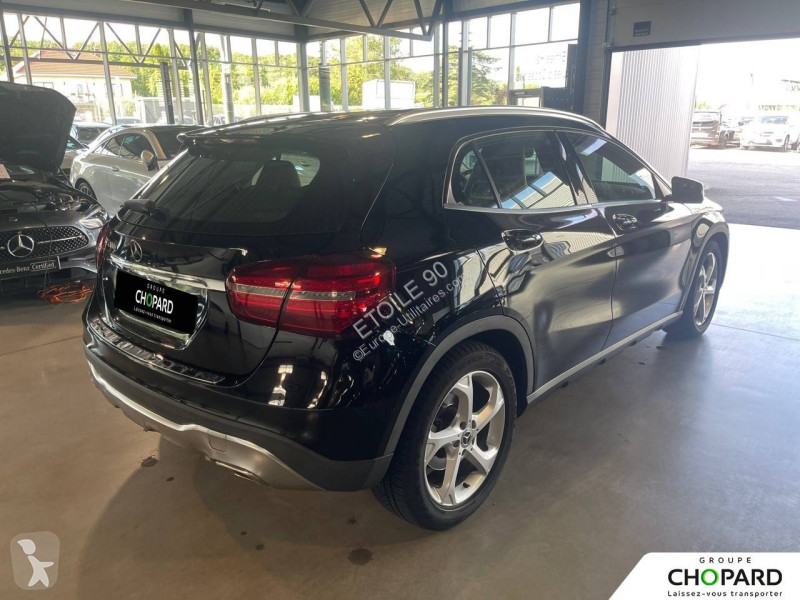 Samochód dostawczy Mercedes GLA 180 7-G DCT