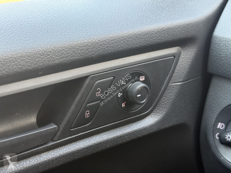 Furgoneta Volkswagen 37kWh 113PK L2H1...