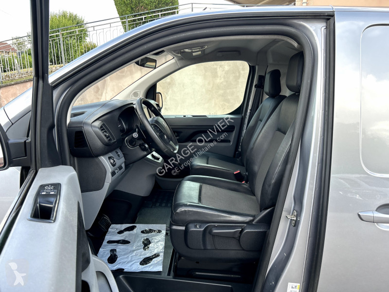 عربة نفعية Peugeot 2.0 Bluehdi 120 Premium Pack...