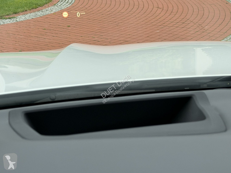Samochód dostawczy BMW X6