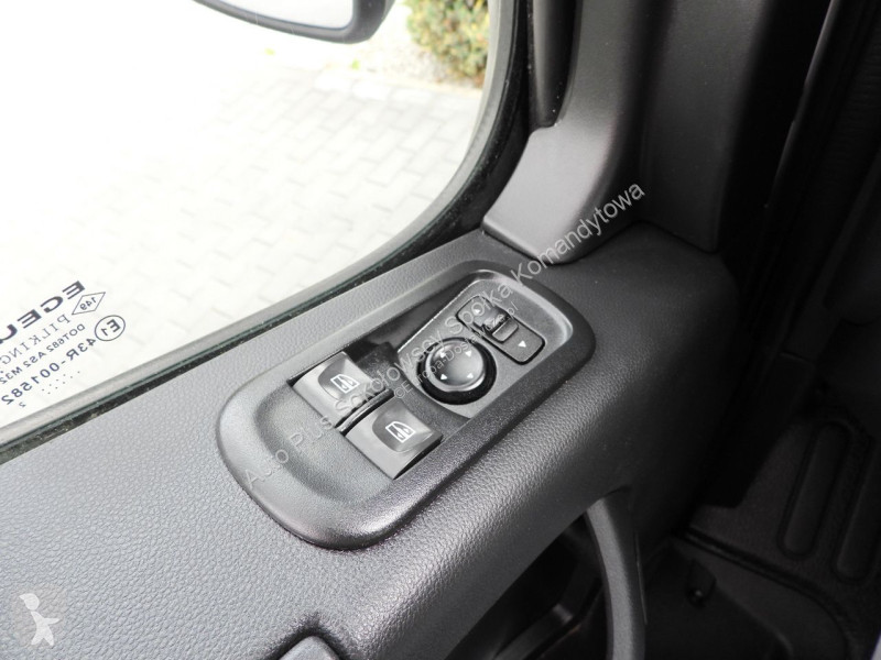 Véhicule utilitaire Renault  MASTER