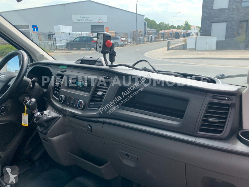 Samochód dostawczy Ford 2.0 TDCI...
