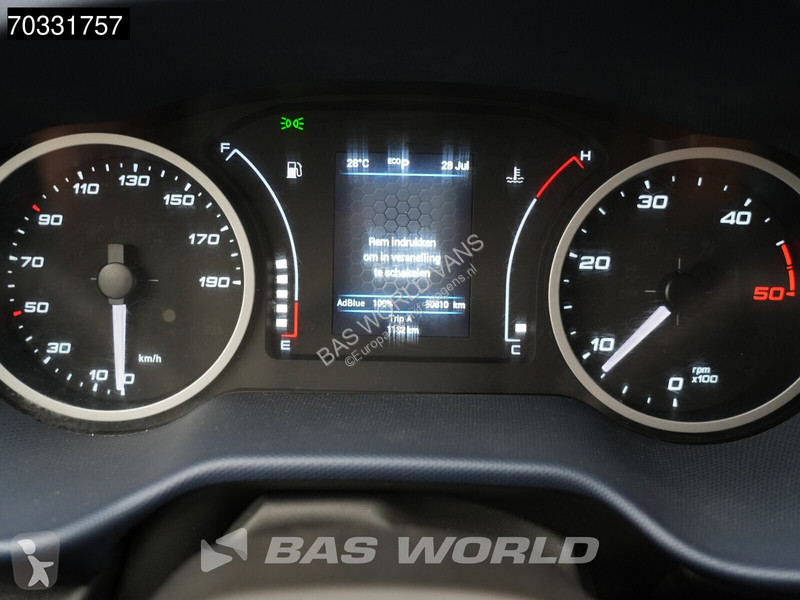 Лекотоварен автомобил Iveco 35C18 3.0L Automaat...