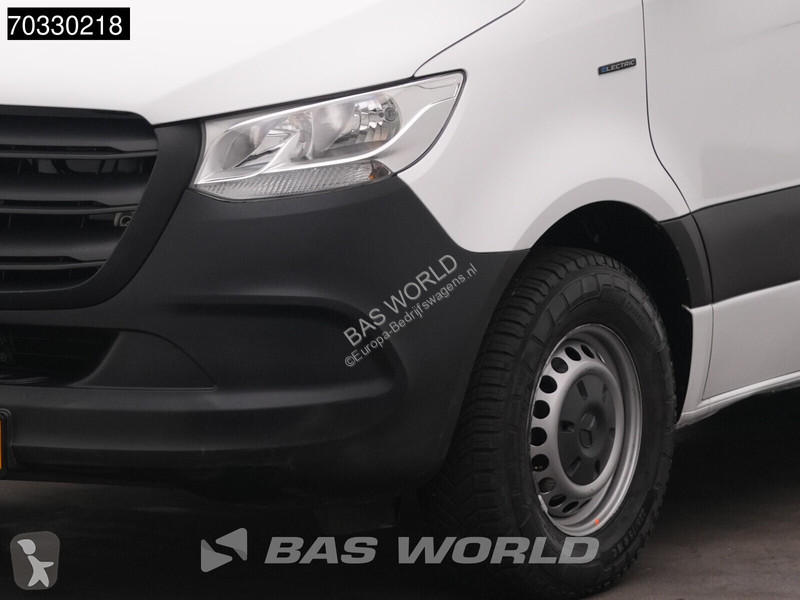 Bedrijfswagen Mercedes 112 L2H2 100% Elektrisch...