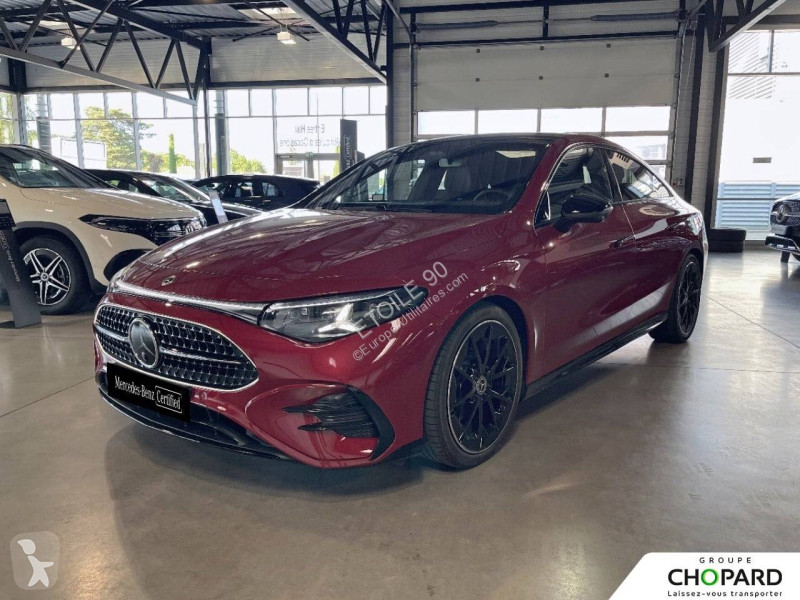 عربة نفعية Mercedes CLA 180 8F-eDCT