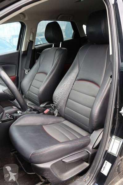 Samochód dostawczy Mazda  CX3