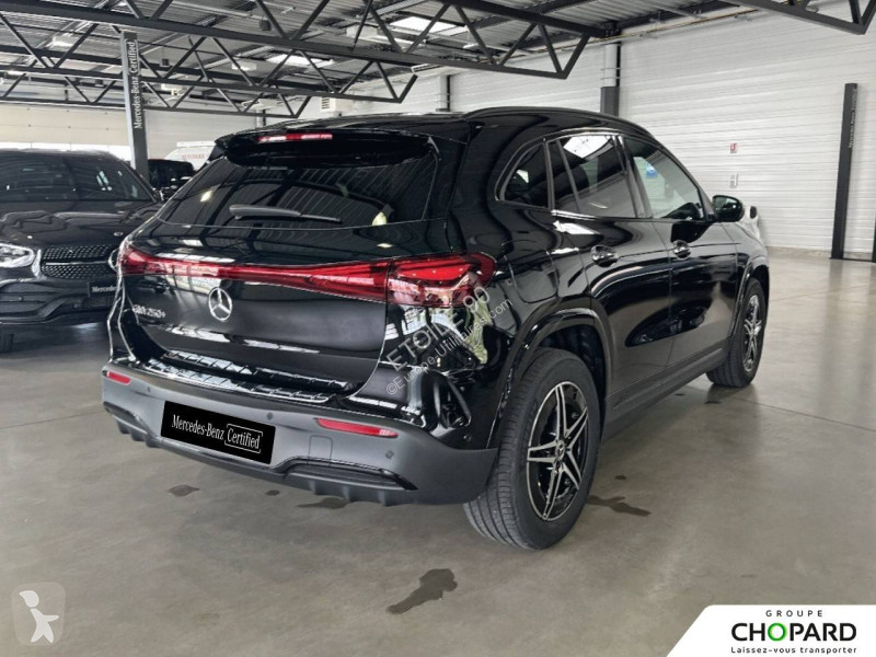 Mercedes EQA 250+ Transporter