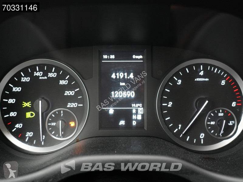 Коммерческий автомобиль Mercedes 114 Automaat...