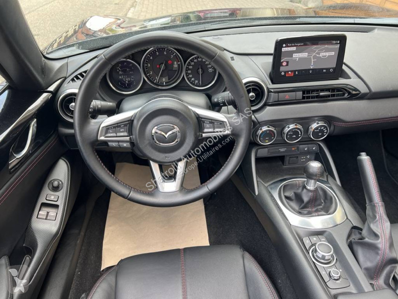 Samochód dostawczy Mazda Cabriolet (4) 2.0...