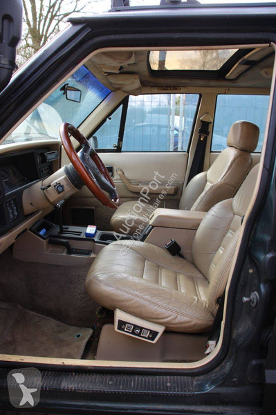 عربة نفعية Jeep Limited