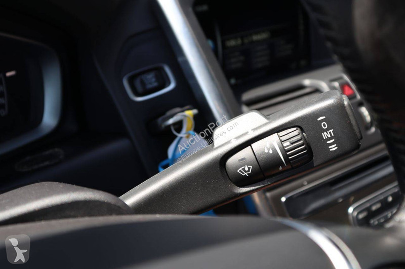 Samochód dostawczy Volvo D4 AWD
