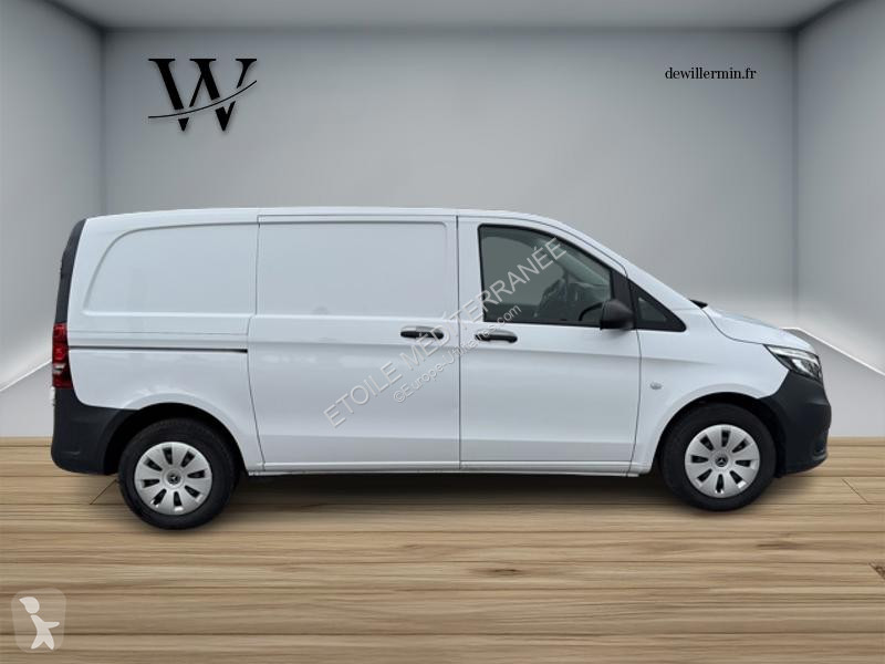 Véhicule utilitaire Mercedes Vito  Fourgon...