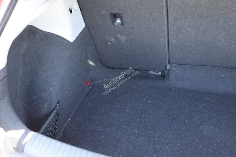 Samochód dostawczy Seat
