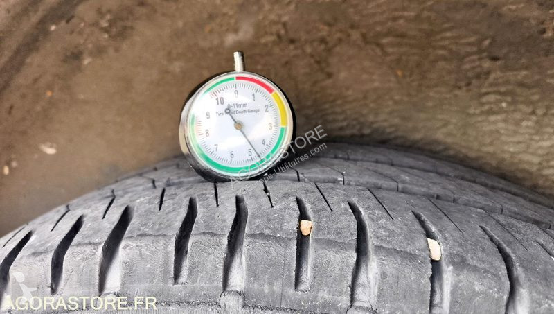 Véhicule utilitaire Opel ZAFIRA