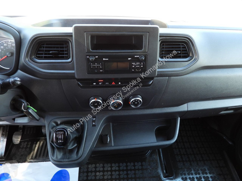 Samochód dostawczy Renault  MASTER