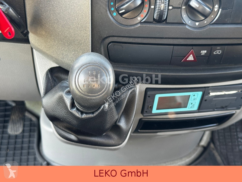 Samochód dostawczy Mercedes 313 Mit Thermoking...