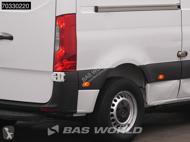 Véhicule utilitaire Mercedes L2H2 100%...