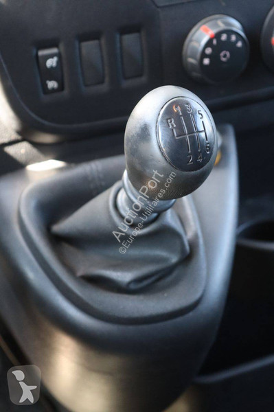 عربة نفعية Renault