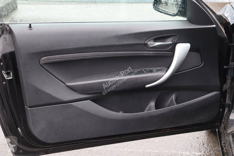 Véhicule utilitaire BMW Sportshatch 116d 1 Serie