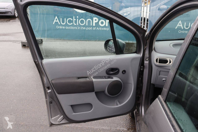 Furgoneta Renault