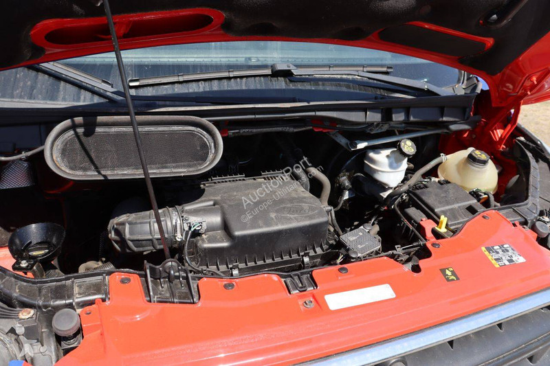 Véhicule utilitaire Ford