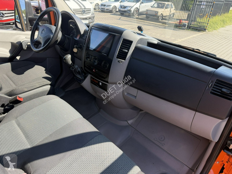 Véhicule utilitaire Mercedes