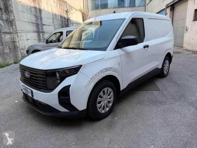Комерційні автомобілі Ford