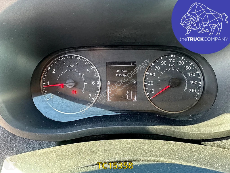 Véhicule utilitaire Renault 145.35 klubb