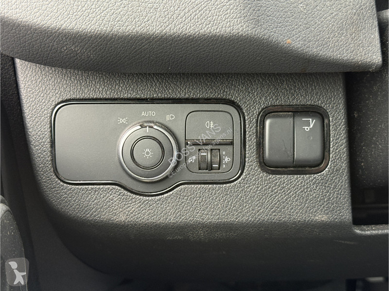 Mercedes 515 1.9 CDI 150PK Automaat Laadklep...