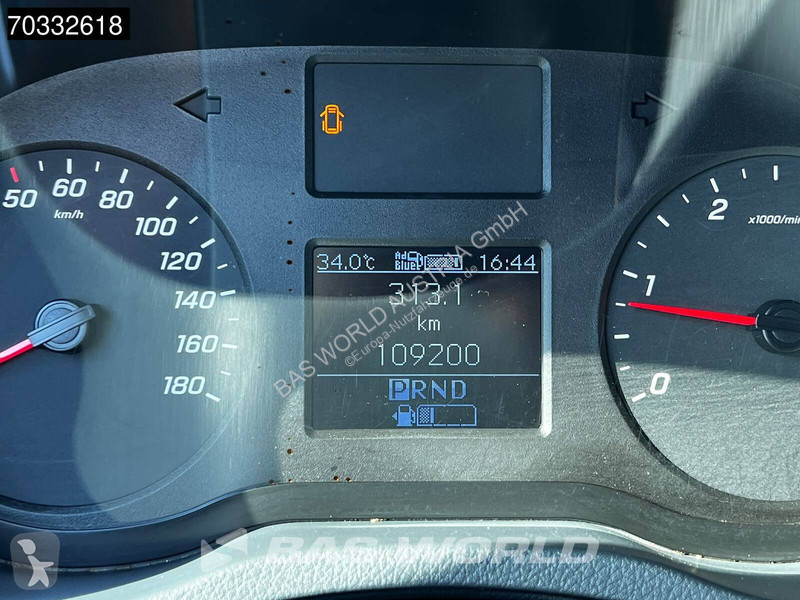 Véhicule utilitaire Mercedes 317 CDI Automatik...