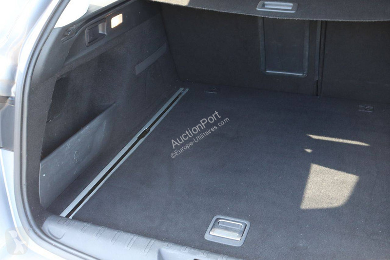 Véhicule utilitaire Peugeot
