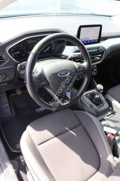 Véhicule utilitaire Ford