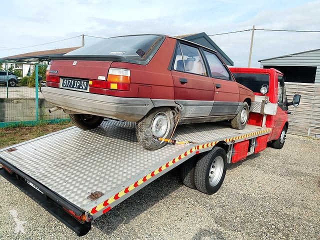 Véhicule utilitaire Ford
