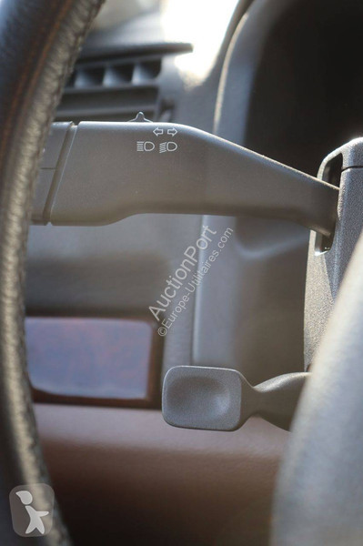 Véhicule utilitaire Land Rover
