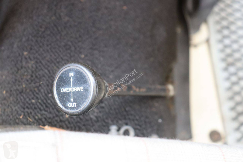 Véhicule utilitaire Land Rover