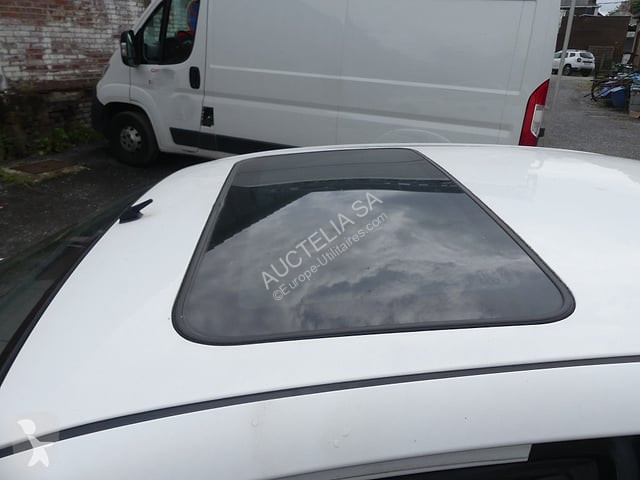 Véhicule utilitaire Toyota