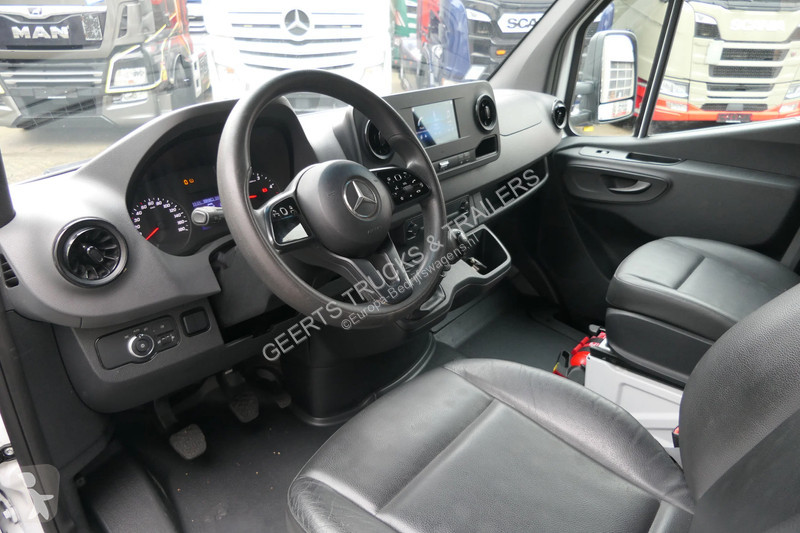 Лекотоварен автомобил Mercedes 314 CDi | XARIOS...